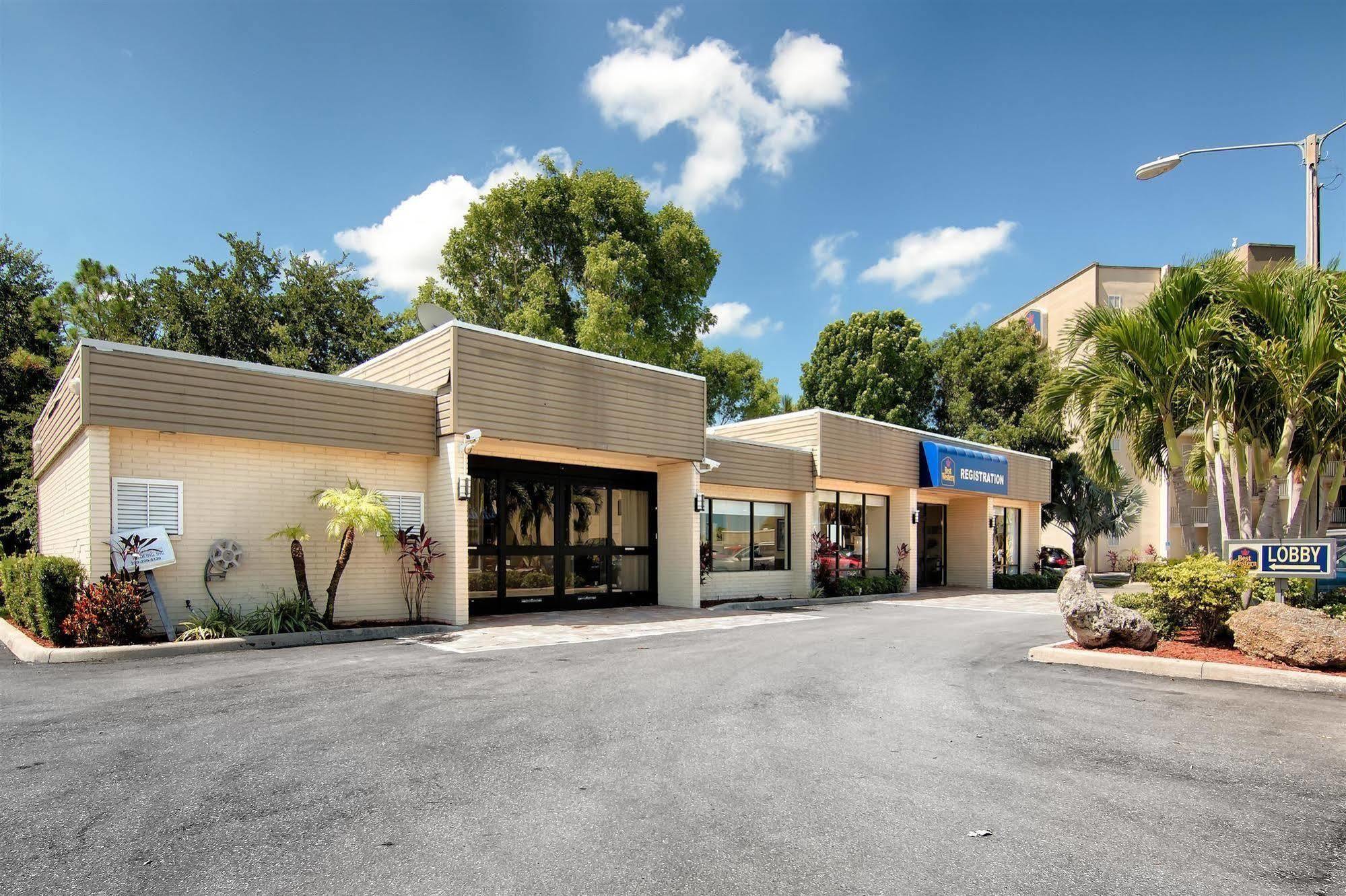 Best Western Fort Myers Waterfront North Fort Myers Bagian luar foto